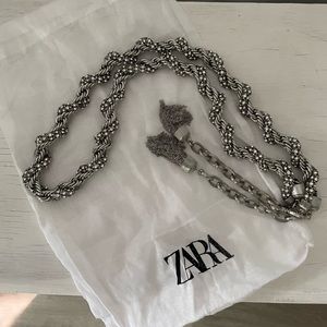 Zara Rhinestone Chain Belt. Size US 32. Silver.